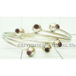 KBKT09E11 Beautifully Crafted Fashion Bracelet