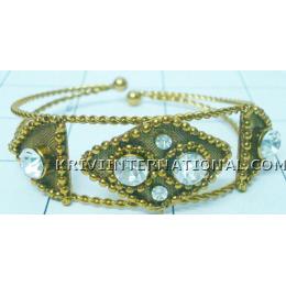 KBLK04022 Soft Feminine Look Costume Jewelery Bracelets