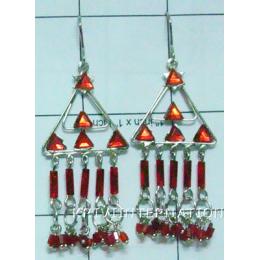 KEKT06C29 Beautifully Studded Hanging Earring