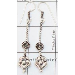 KEKT10069 Fashionable Look Earring