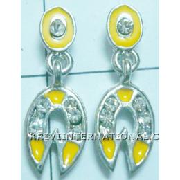 KELK08019 Fashionable Look Earring