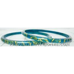 KKLK01033 Pair of turquoise acrylic bangles with inlined fabric handiwork.