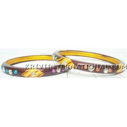 KKLK03062 A pair of original hand painted lac bangles