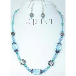 KNKR08023 Designer Glass Beads Jewelry Necklace