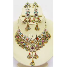 KNKS01011 Exclusive Victorian Jewelry Necklace Set With Tikka