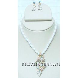 KNKT06007 Gorgeous Necklace Earring Set