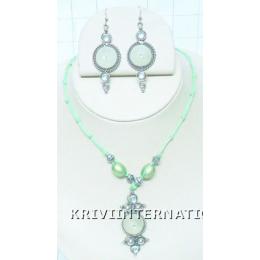 KNKT06009 Lovely Necklace Earring Set