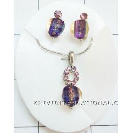 KNKT06A41 Amazing Design Necklace Set