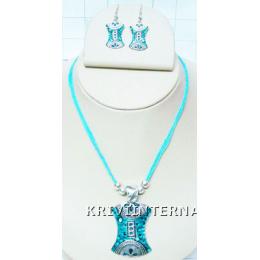 KNKT12B06 Amazing Design Necklace Set