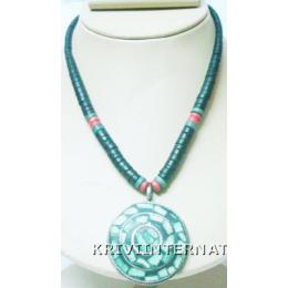 KNLK04015 Striking Fashion Jewelry Necklace