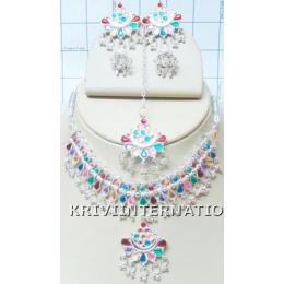 KNLK05005 Highly Fashionable Necklace Earring Set