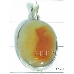 KPLL08015 Unique & Stylish White Metal Onyx Pendant