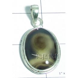 KPLL08023 Exquisite White Metal Onyx Pendant