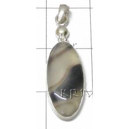 KPLL08047 Exquisite White Metal Onyx Pendant