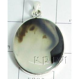 KPLL09002 Stunning White Metal Onyx Pendant