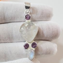 SAPLS01069 Rainbow Moonstone Pendant 925 Sterling Silver